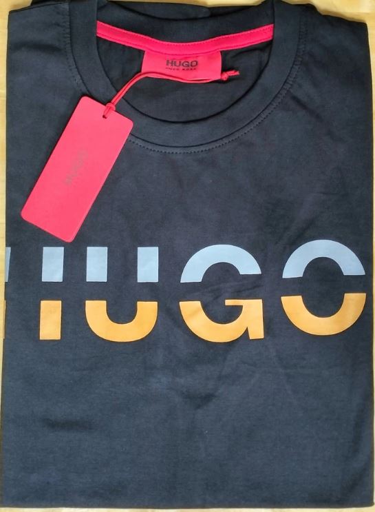 Hugo Boss Men's Cotton T-Shirt – Classic Crew Neck, Short Sleeve, Soft & Breathable Everyday Tee for Casual Style & Comfort